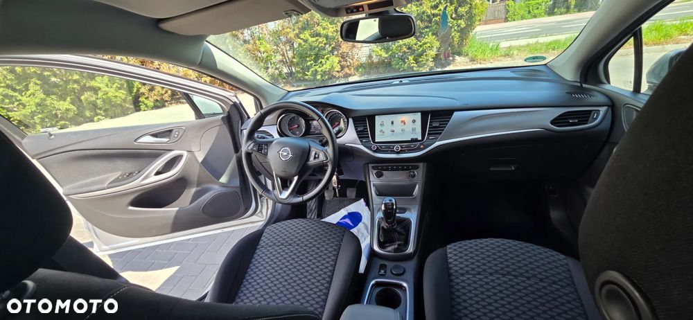 Opel Astra 1.4 Turbo Innovation - 34
