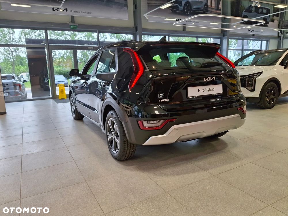 Kia Niro 1.6 GDI Hybrid M - 3