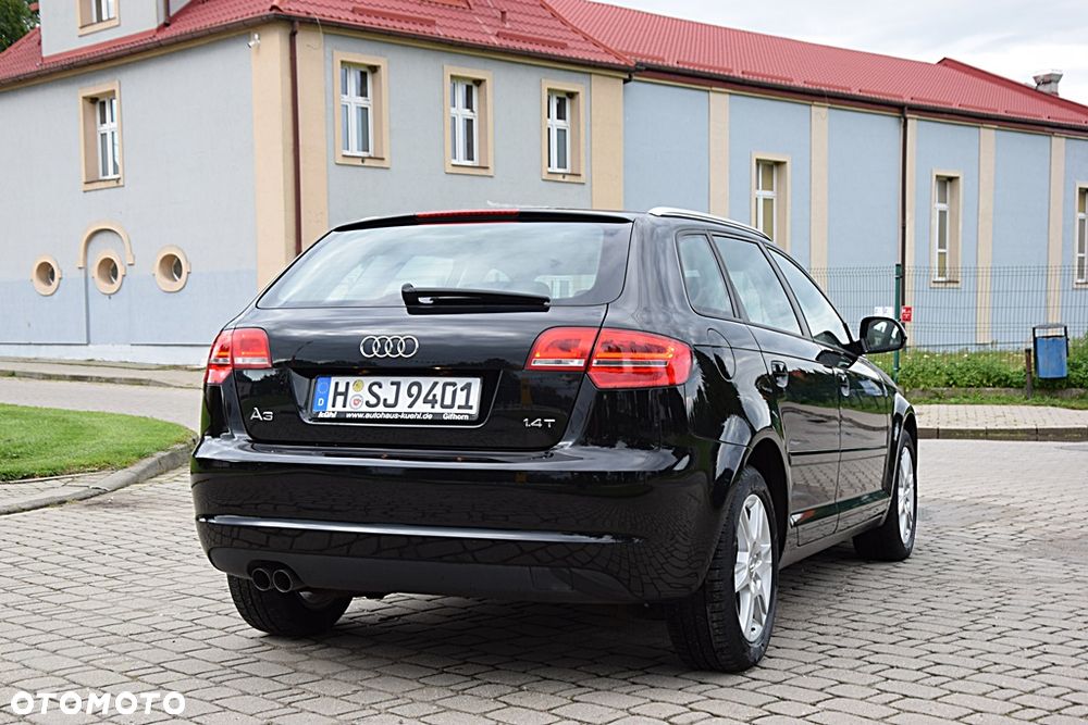 Audi A3 Sportback 1.4 TFSI Ambiente - 3