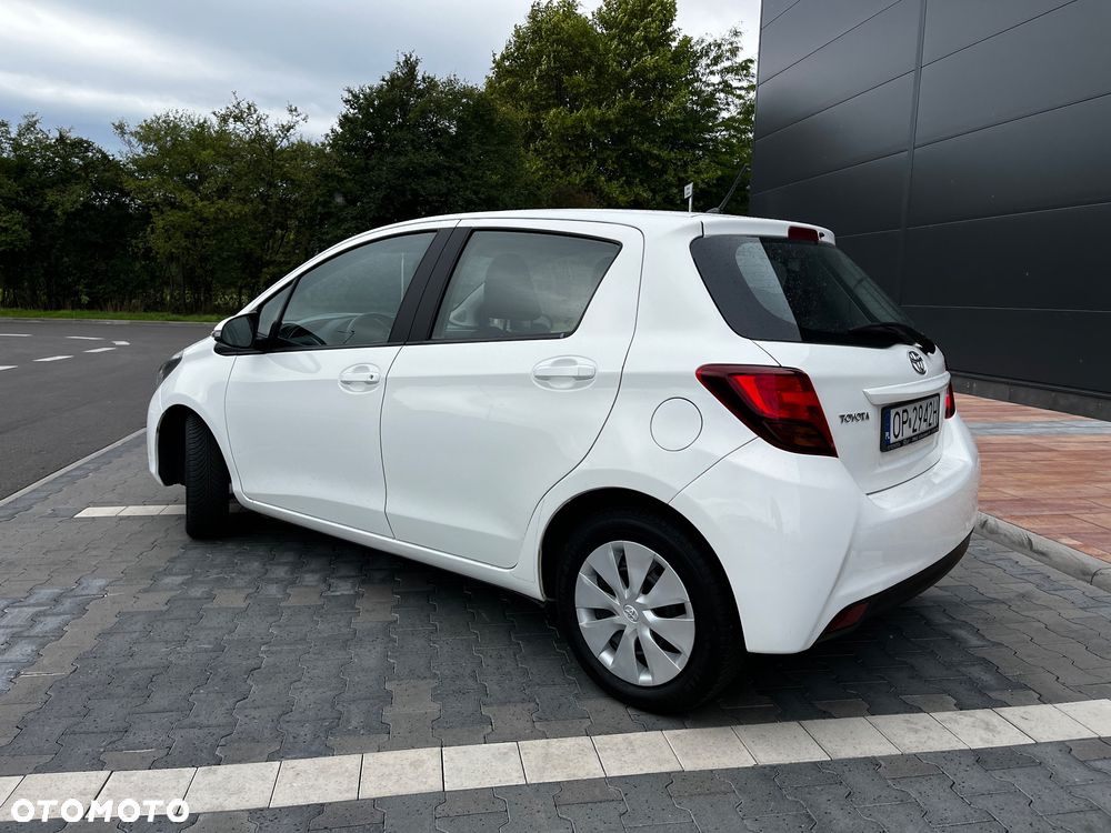 Toyota Yaris - 4
