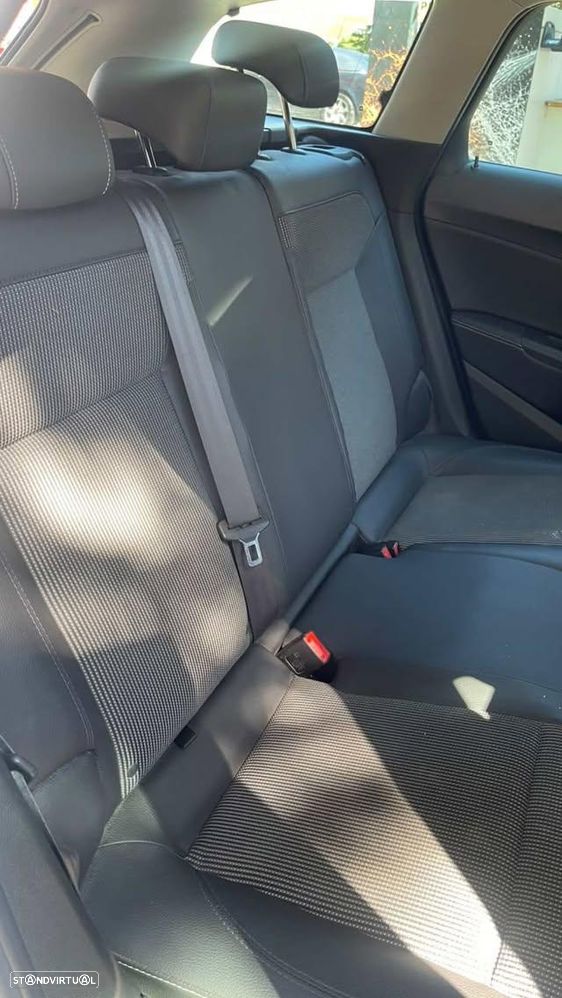 Opel Astra Sports Tourer - 3
