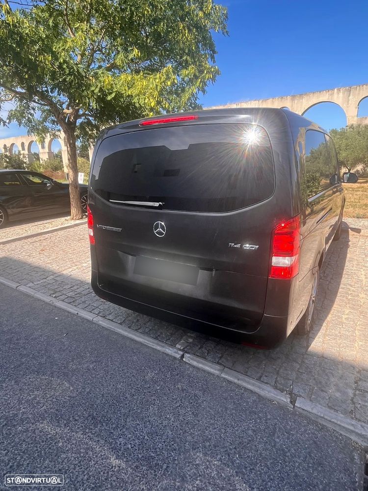 Mercedes-Benz Vito Tourer Longa Aut. PRO — fotografia 6