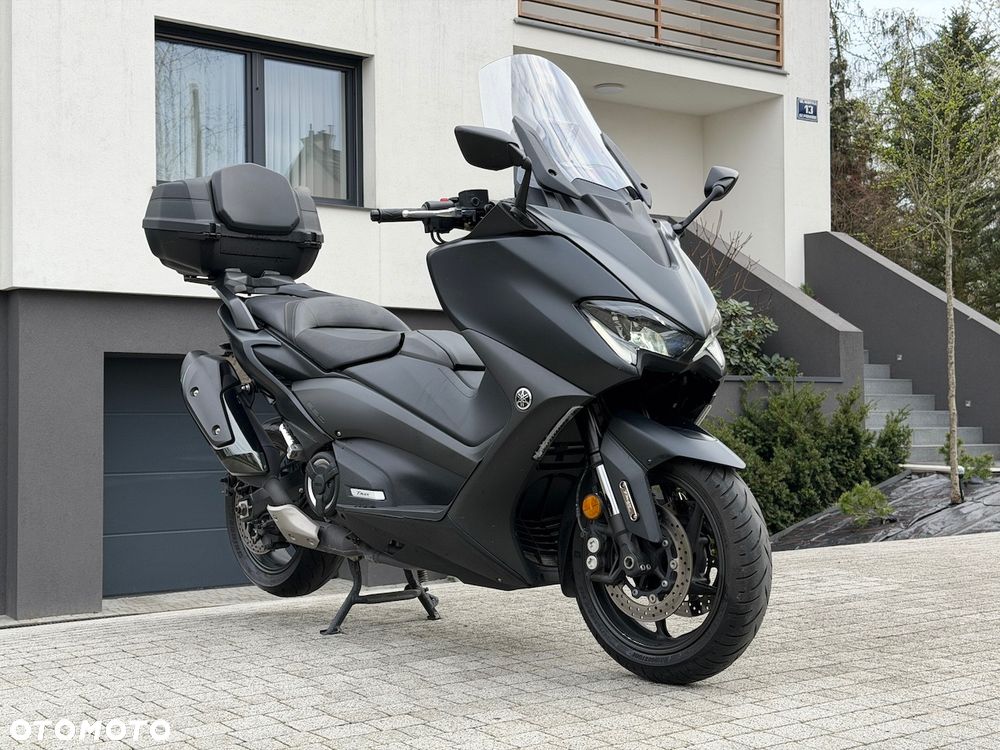 Yamaha Tmax - 8