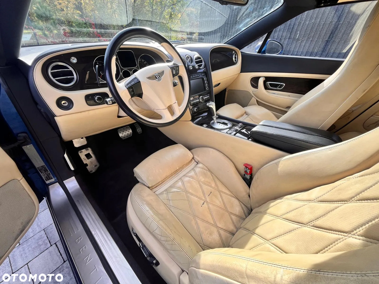 Bentley Continental GT GTC - 7