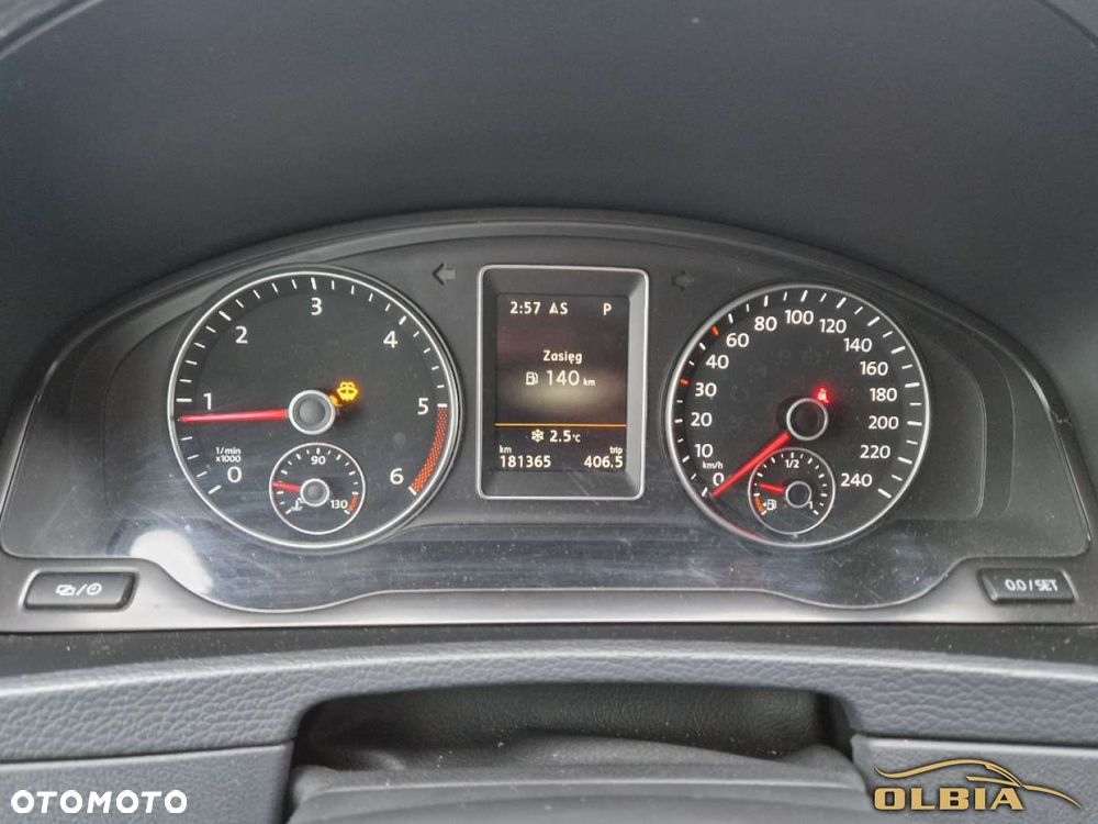 Volkswagen Multivan - 18