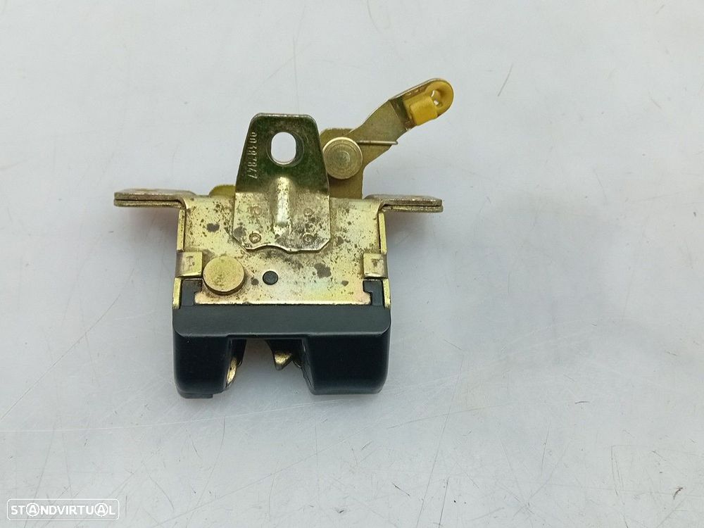 Fechadura / fecho da mala OPEL Corsa B - 2