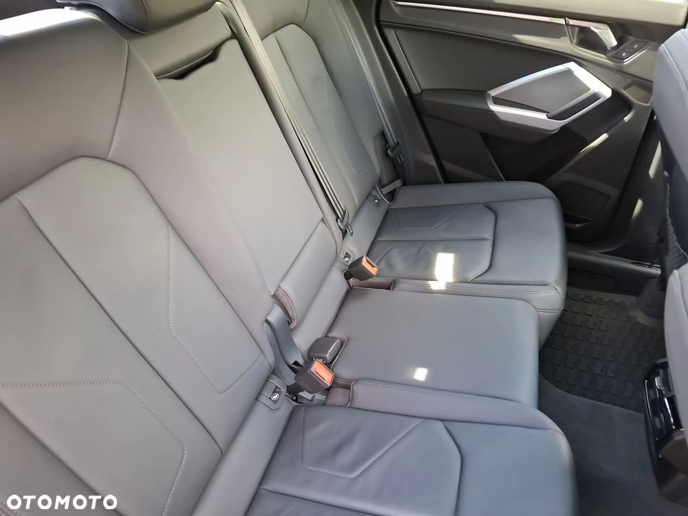 Audi Q3 - 35