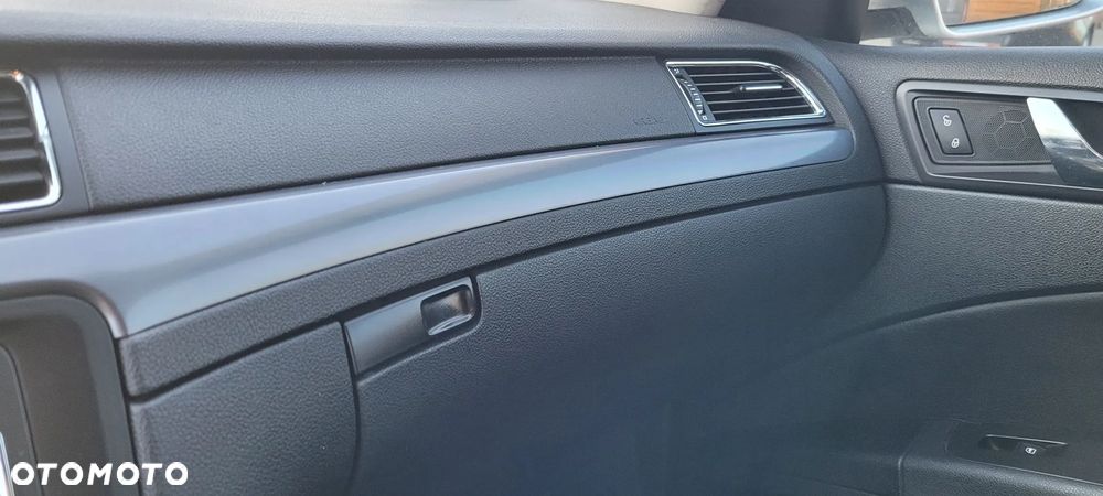 Skoda Superb 1.8 TSI FAMILY - 26