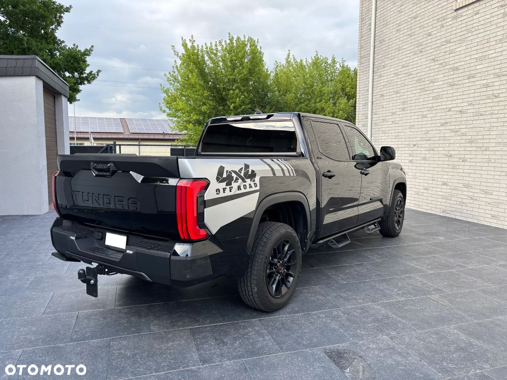 Toyota Tundra - 4