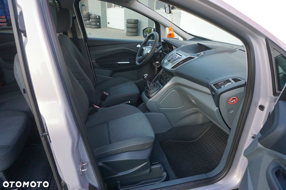 Ford Grand C-MAX 1.6 Trend - 16