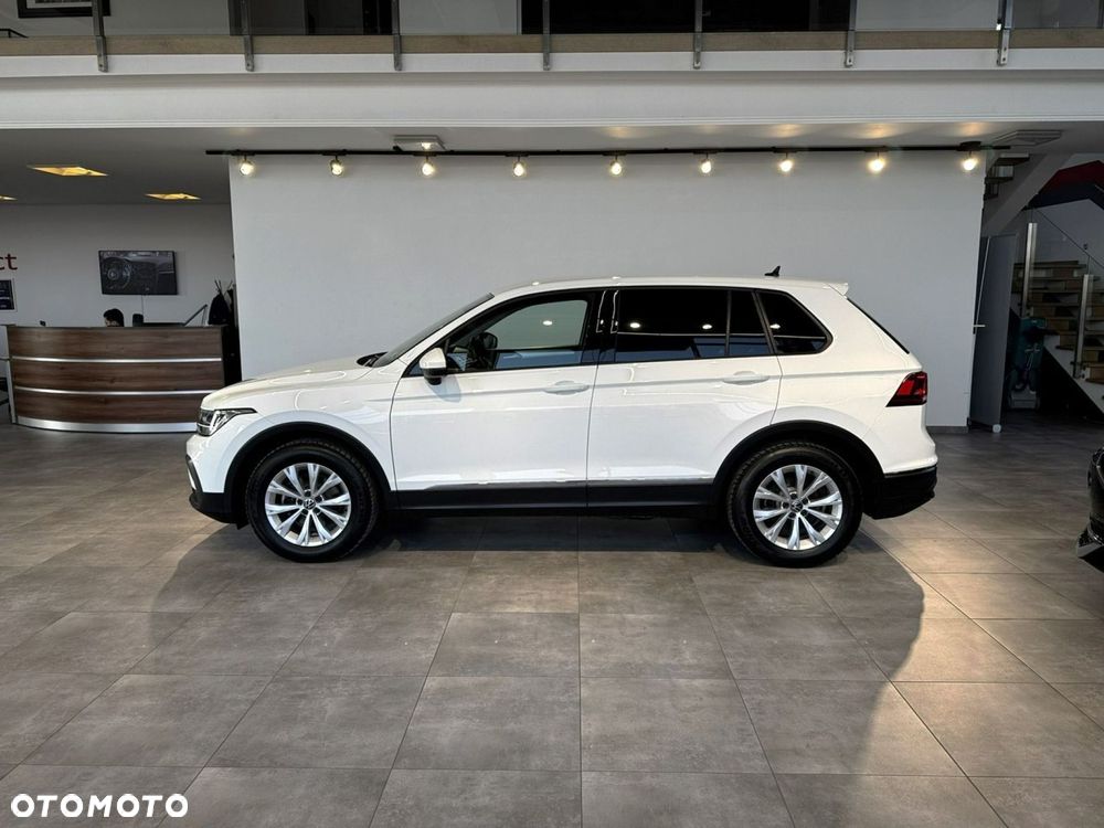Volkswagen Tiguan - 6