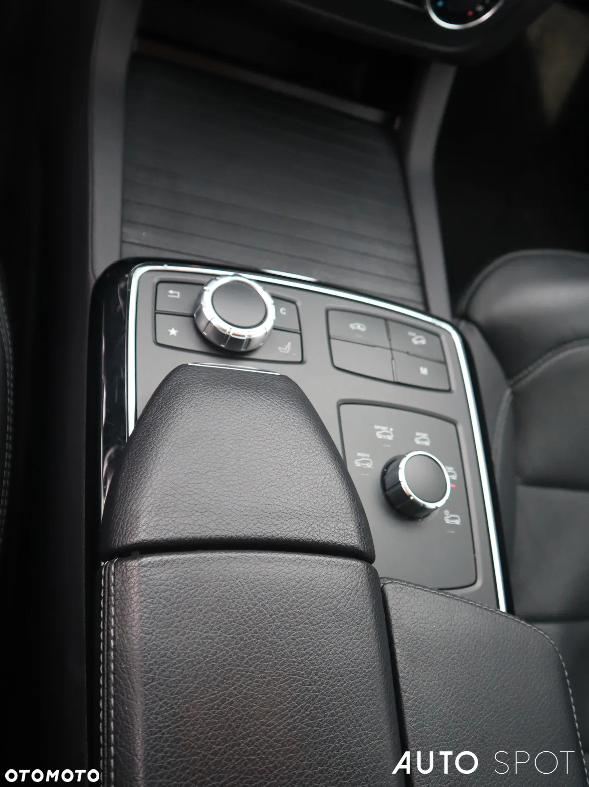 Mercedes-Benz GLE AMG Coupe 43 4-Matic - 33