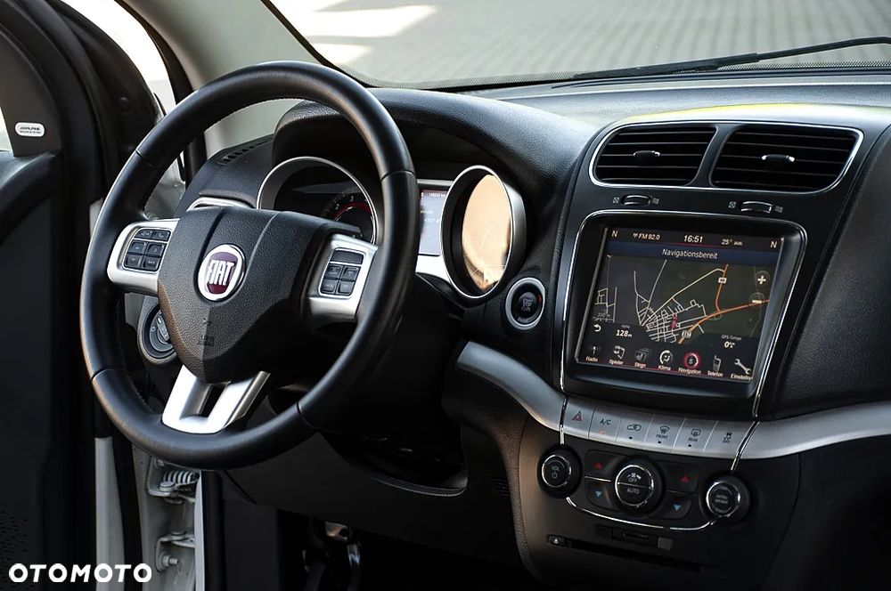Fiat Freemont 2.4 16V VVT Automatik Lounge - 36