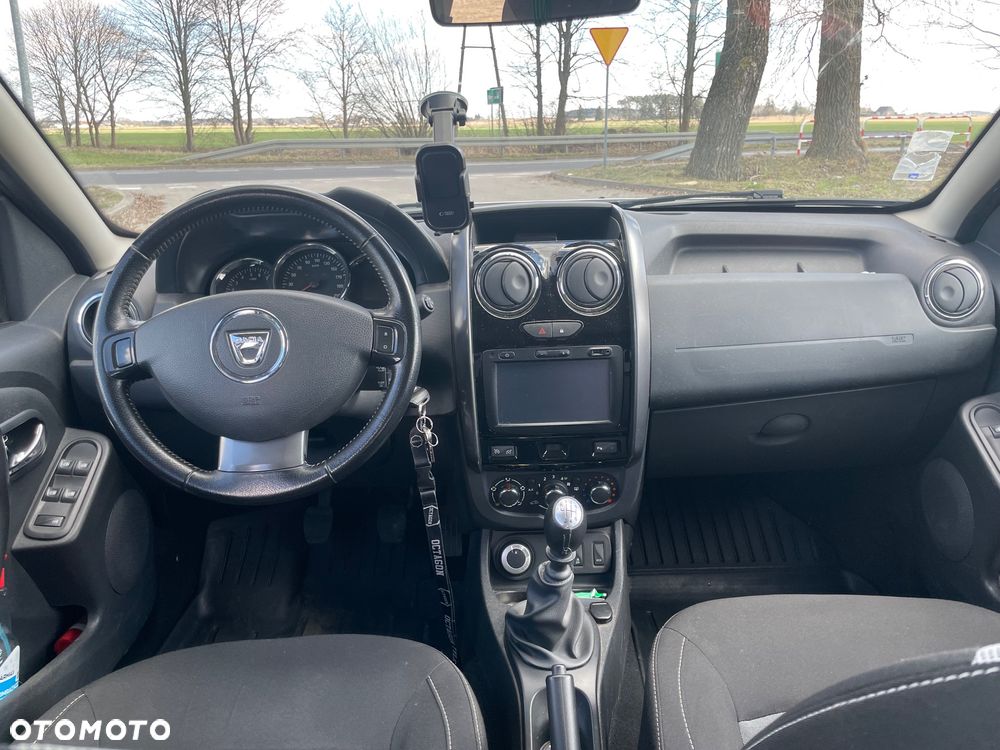 Dacia Duster dCi 110 FAP 4x4 Blackshadow - 10