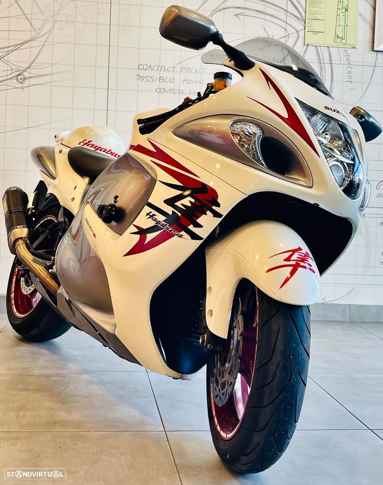 Suzuki Hayabusa - 1