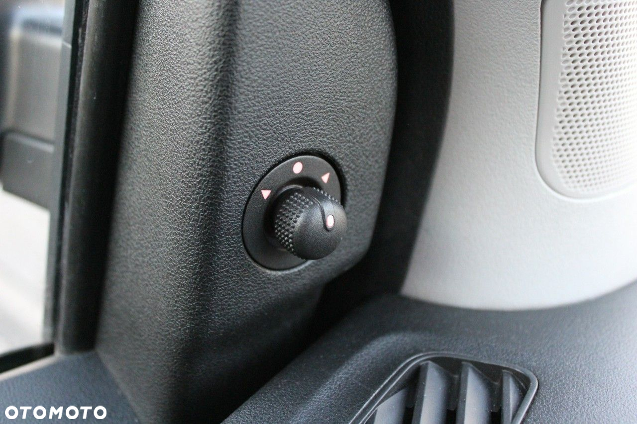 Fiat Doblo - 21