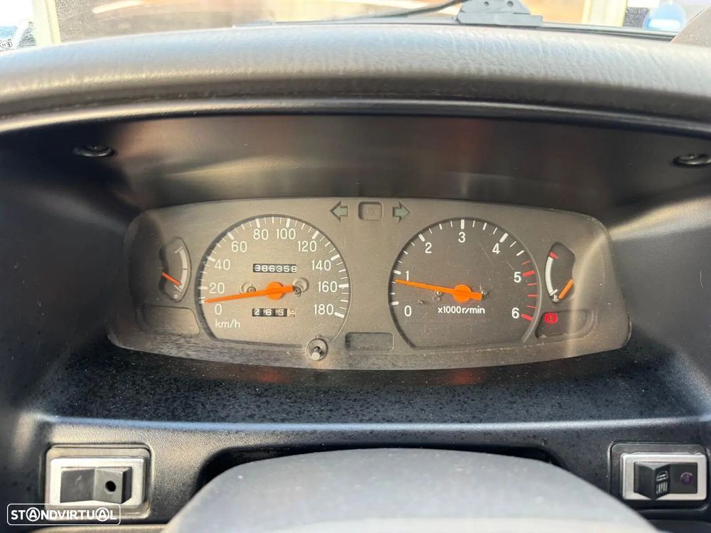 Mitsubishi L200 2.5 TD CD 3200 - 37