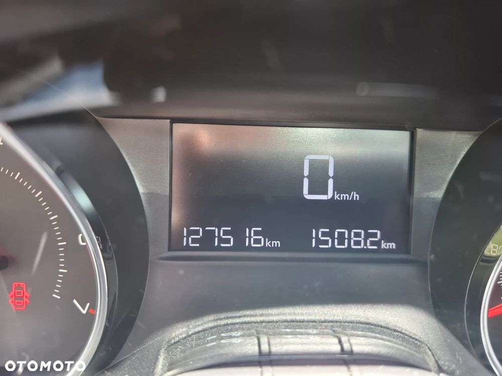 Peugeot 208 1.2 PureTech Style - 19
