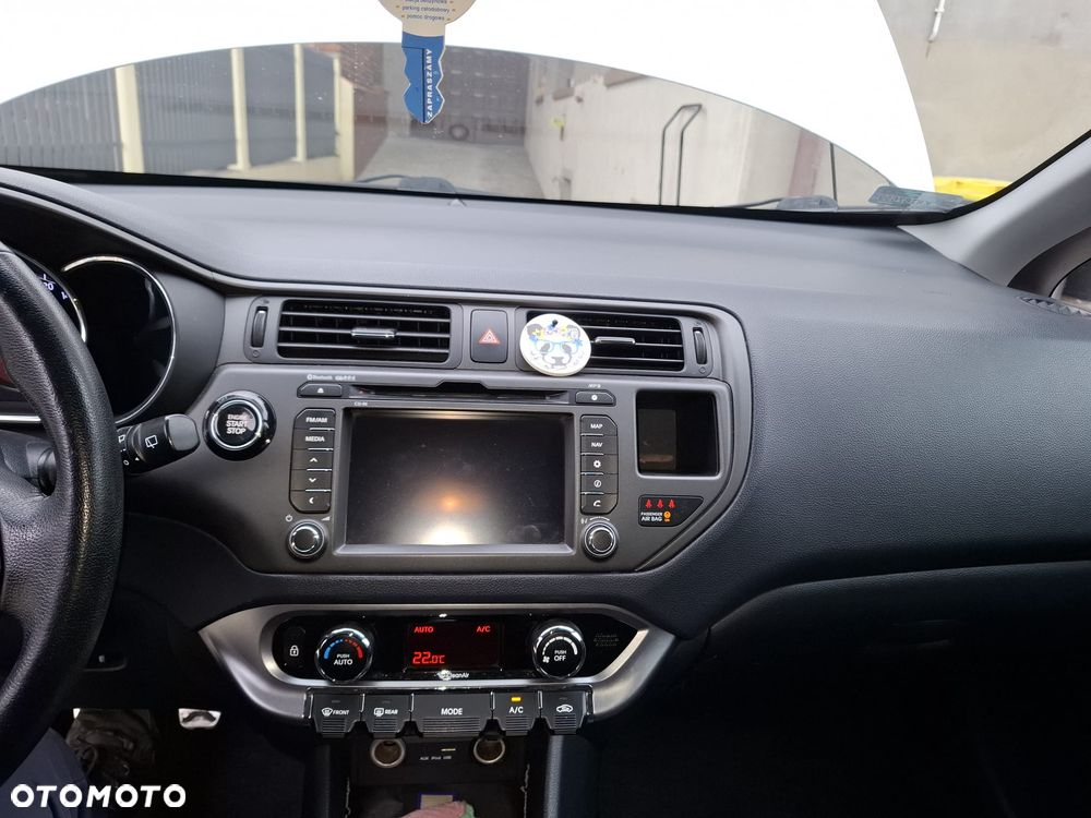 Kia Rio 1.1 crdi L - 10