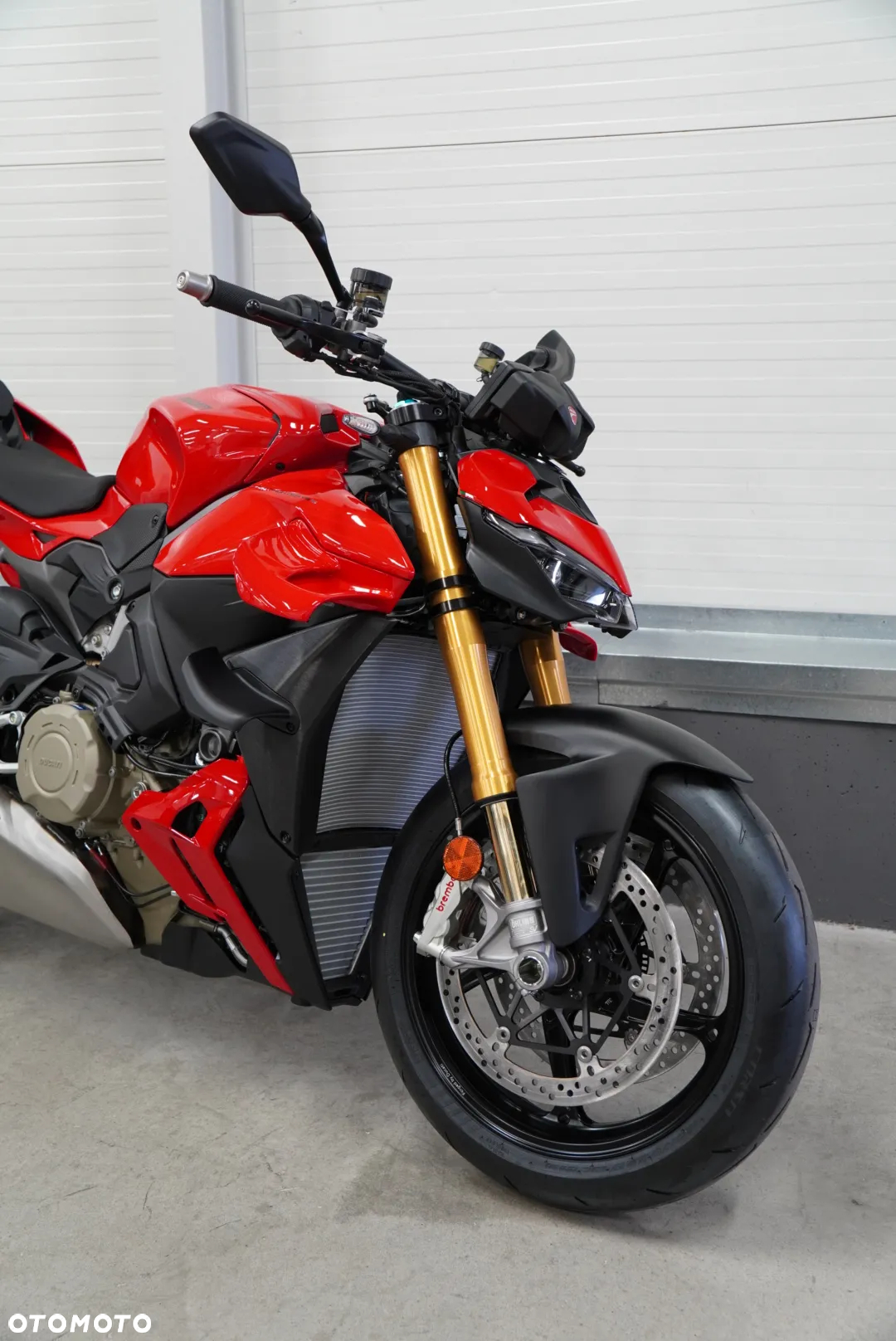 Ducati Streetfighter V4 - 2