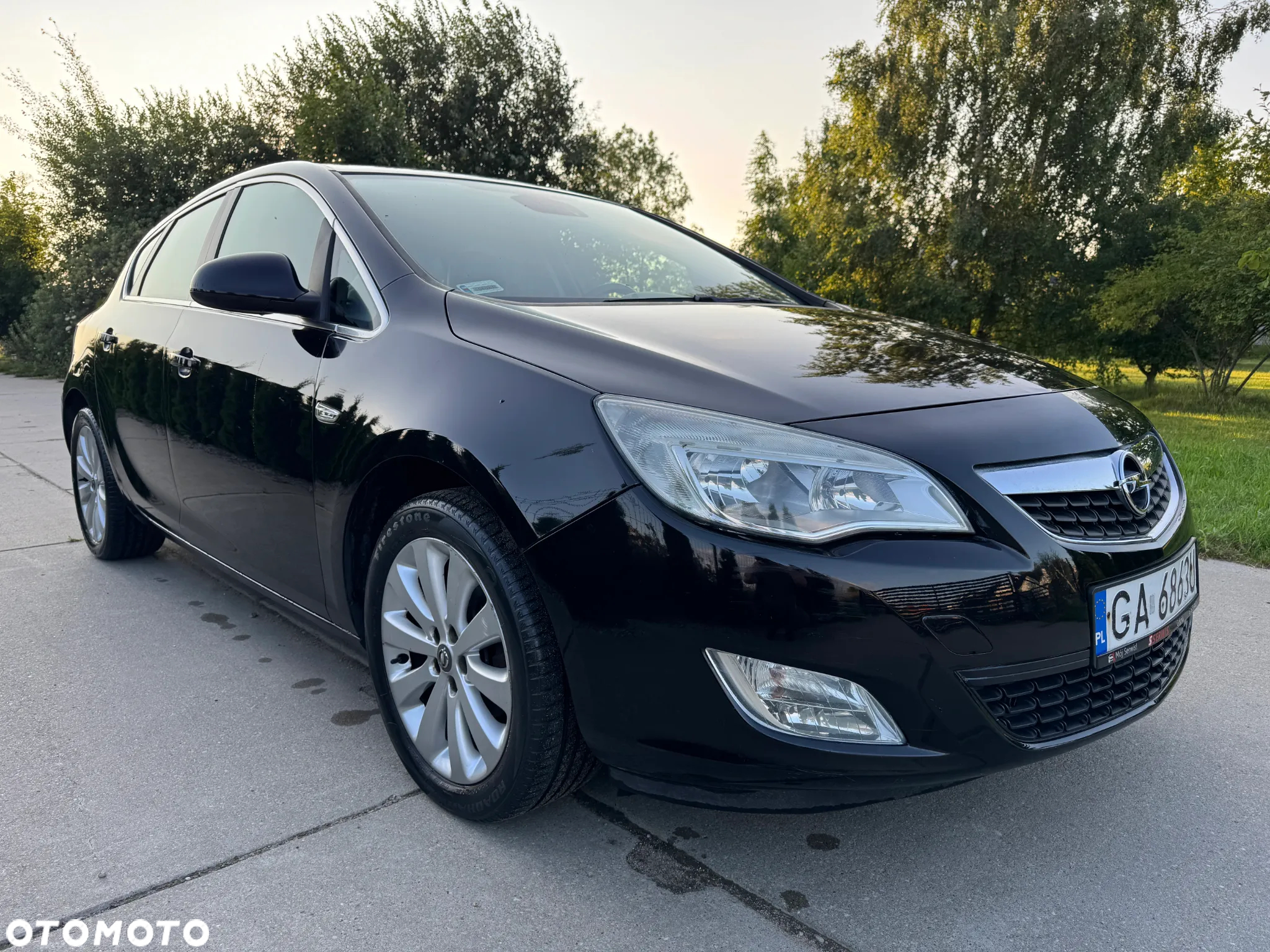 Opel Astra IV 1.4 T Cosmo - 9