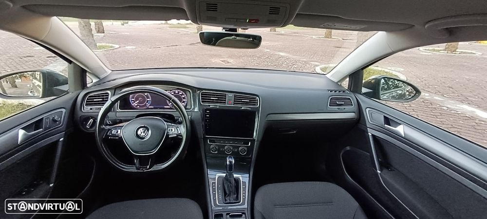 VW e-Golf AC/DC - 12