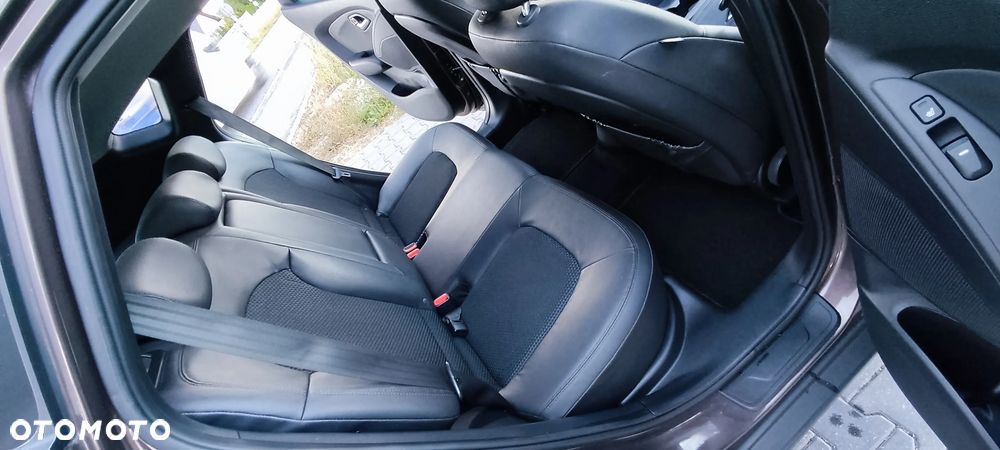 Hyundai ix35 1.6 2WD Style - 27