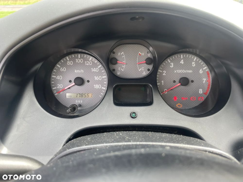Toyota RAV4 2.0 - 16