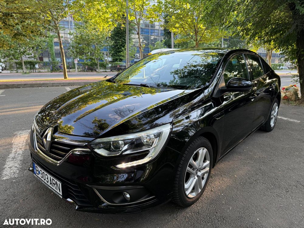 Renault Megane TCE GPF Life - 19