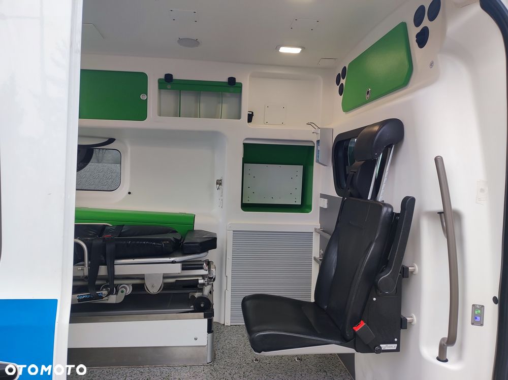 Ford Transit Karetka Ambulans - 9