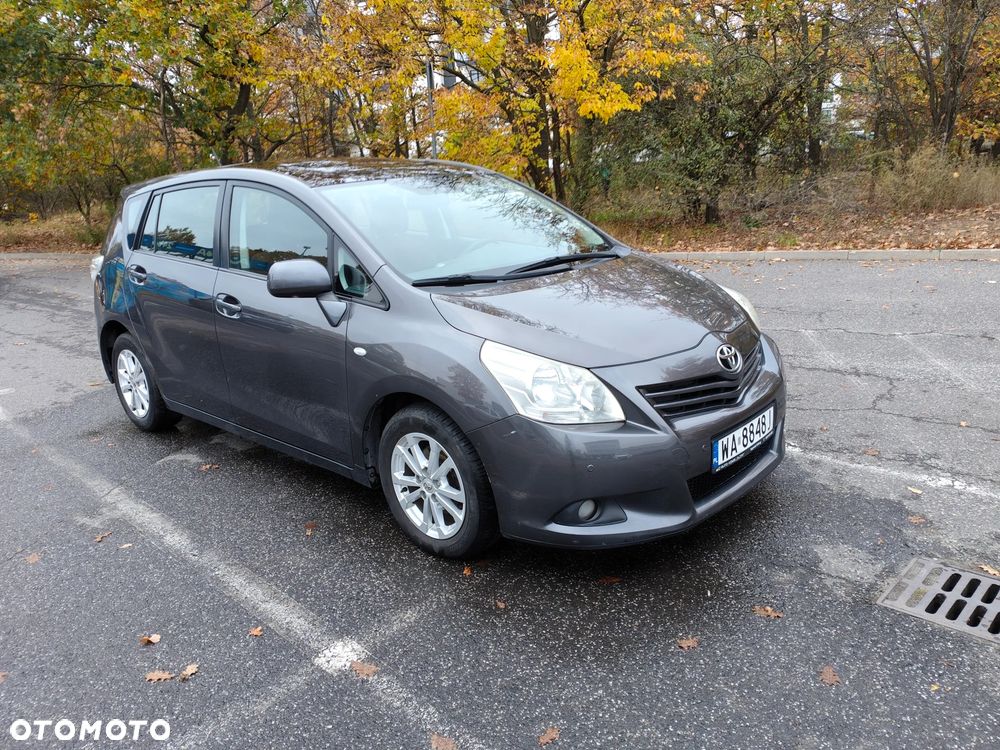 Toyota Verso - 4