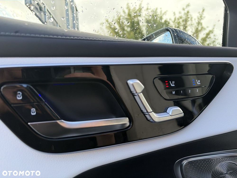 Mercedes-Benz GLC 220 d mHEV 4-Matic AMG Line - 25