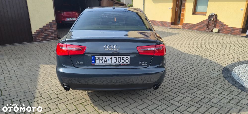 Audi A6 - 12
