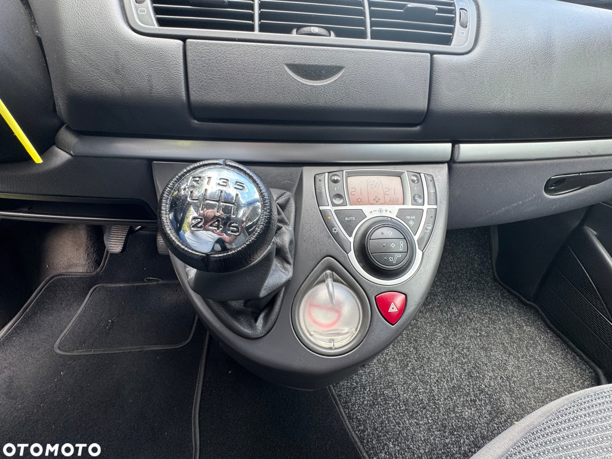 Peugeot 807 - 28