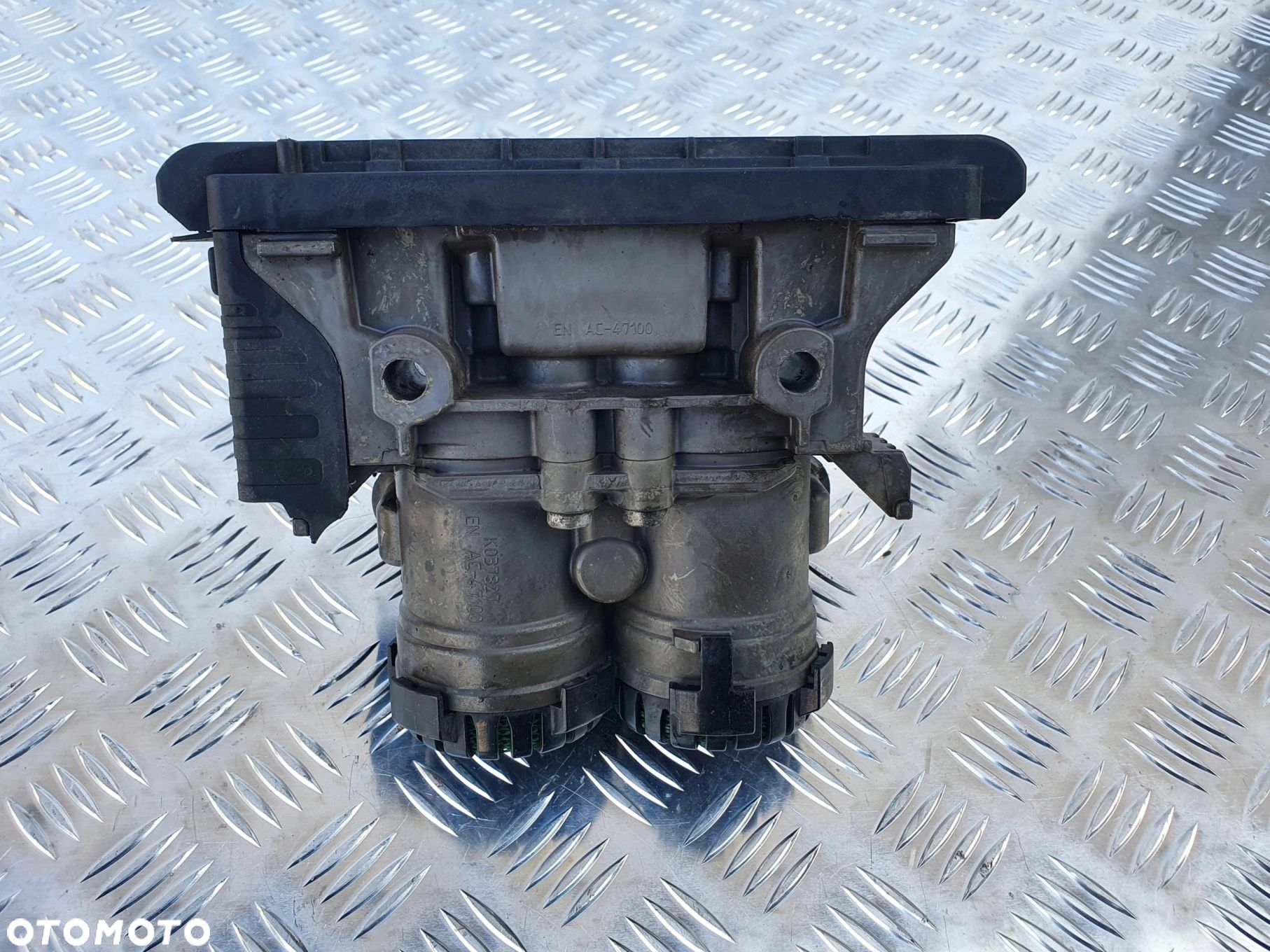 ZAWÓR MODULATOR EBS PODWÓJNY SCANIA NTG - 3