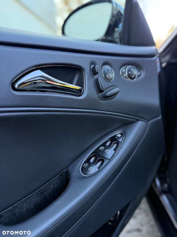 Mercedes-Benz CLS 350 - 19