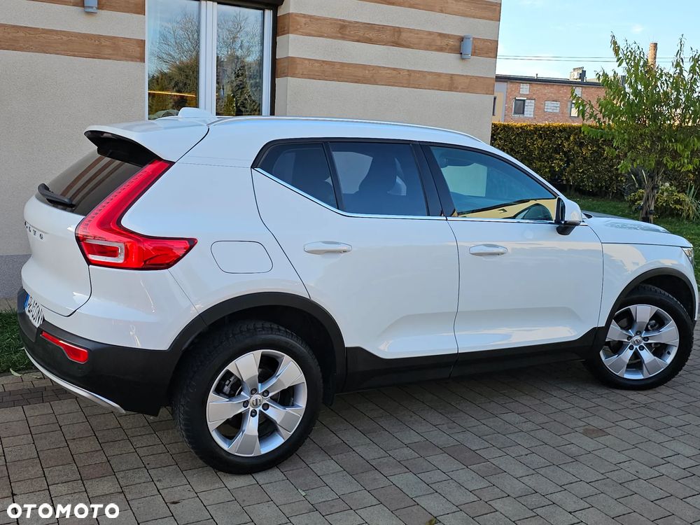 Volvo XC 40 D3 SCR Momentum - 7