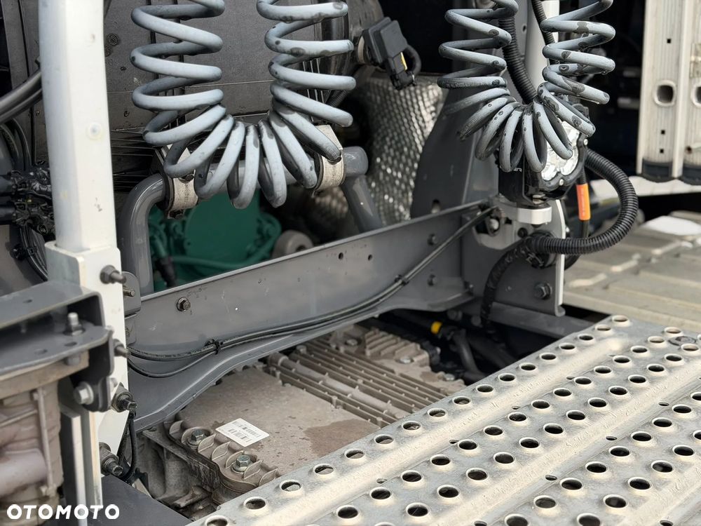 Volvo FH 500 Globetrotter - 4