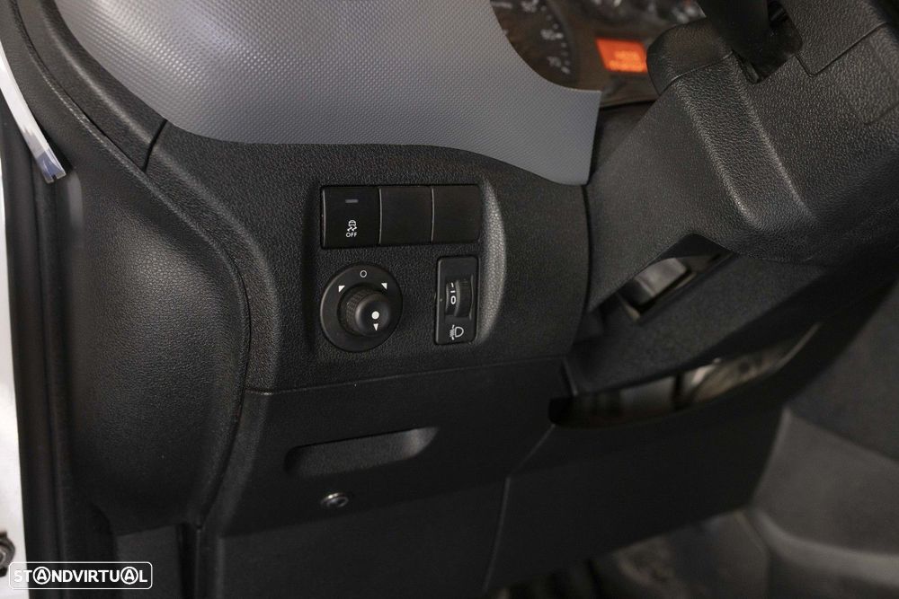 Peugeot Partner 1.6 HDi L1 Confort - 16