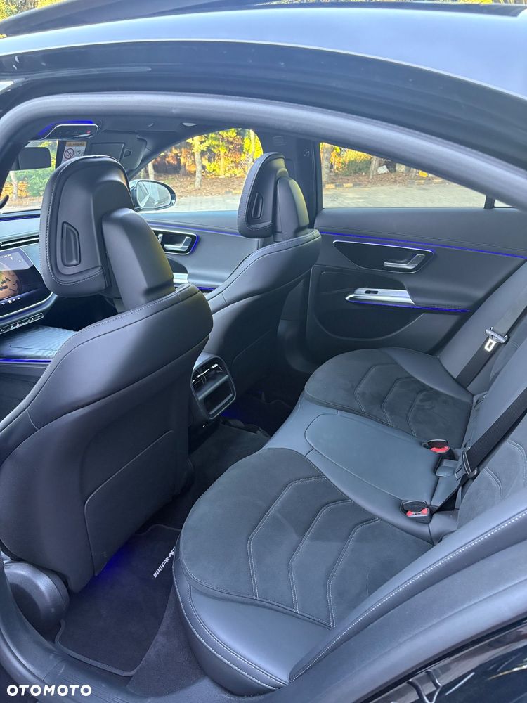 Mercedes-Benz Klasa E 220 d mHEV AMG 9G-Tronic - 9
