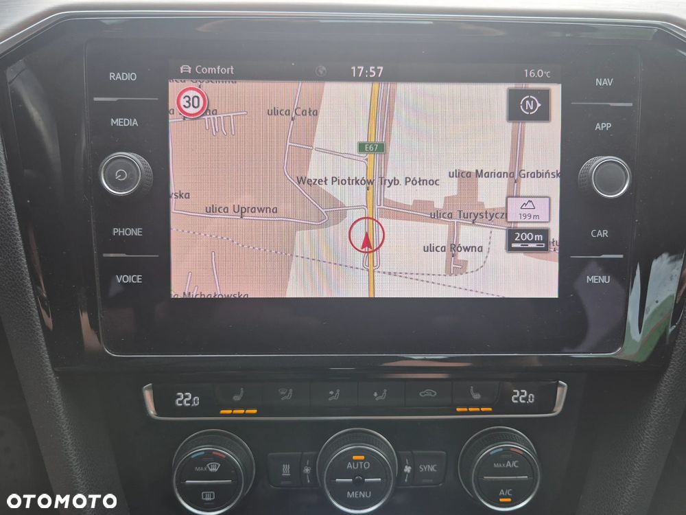 Volkswagen Passat 2.0 TDI Bi-Turbo BMT 4Mot Highline DSG - 36