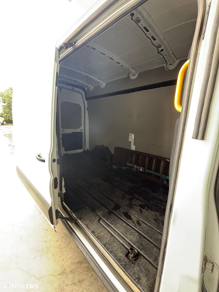 Ford Transit - 3
