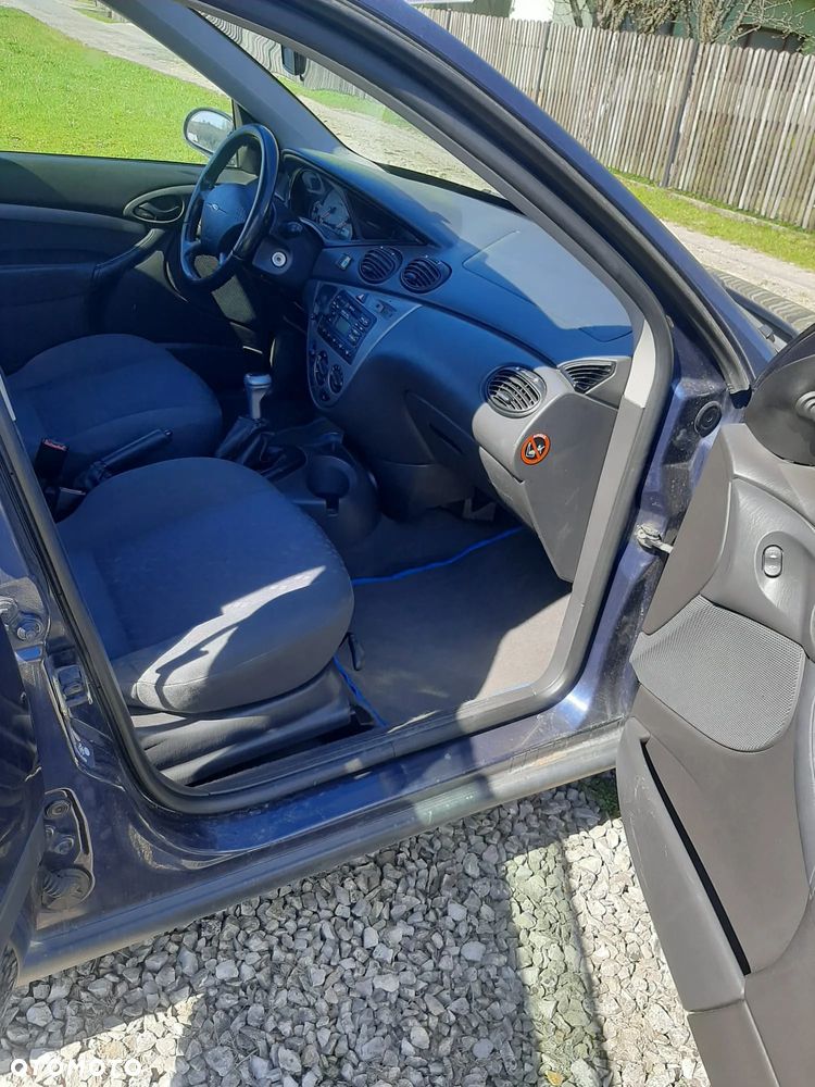 Ford Focus - 7