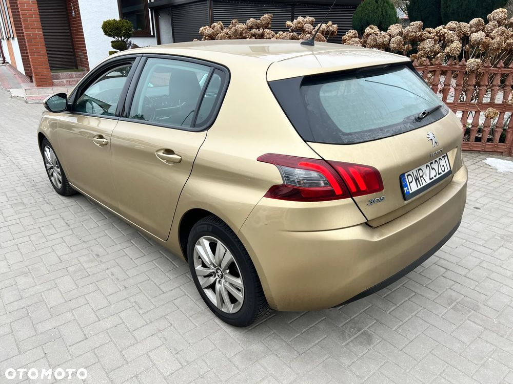 Peugeot 308 - 4