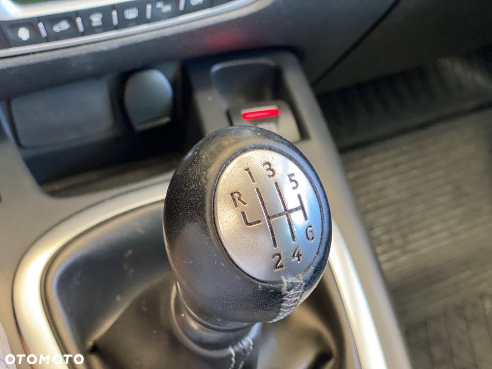 Renault Scenic Energy dCi 130 S&S Bose Edition - 30