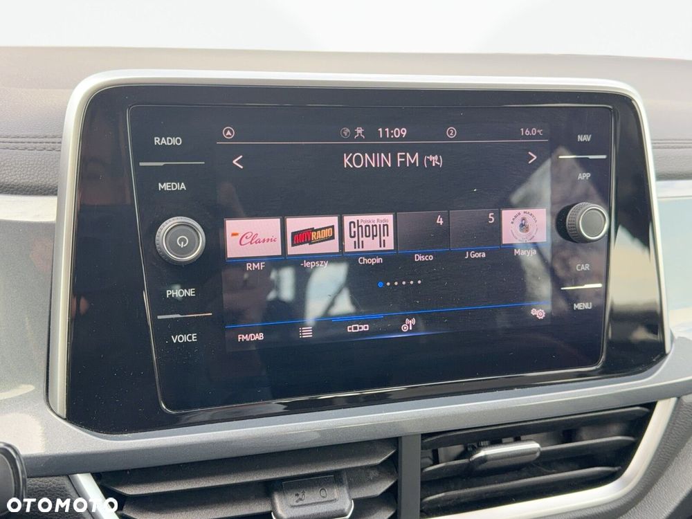 Volkswagen T-Roc - 28
