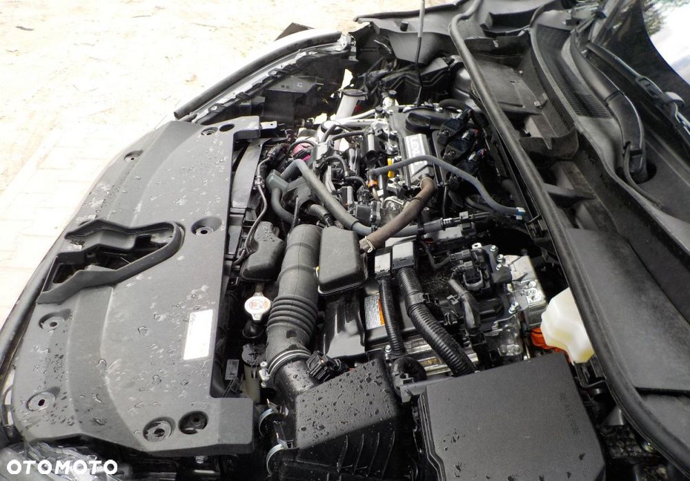 Lexus LBX - 4