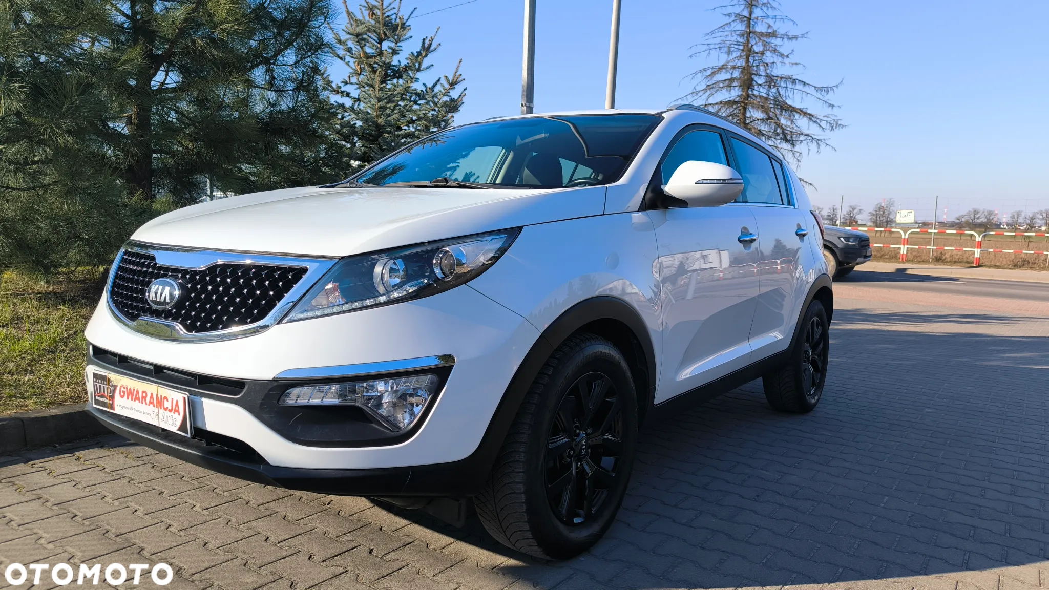 Kia Sportage 1.7 CRDI 2WD ISG Dream-Team Edition - 12