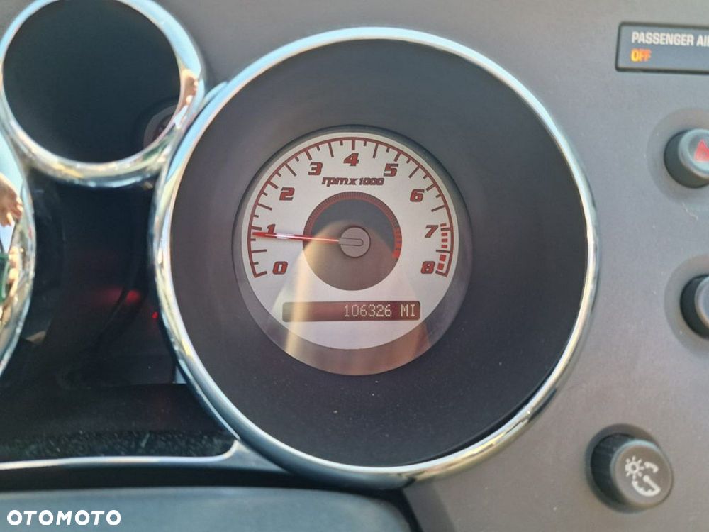 Pontiac Solstice - 28