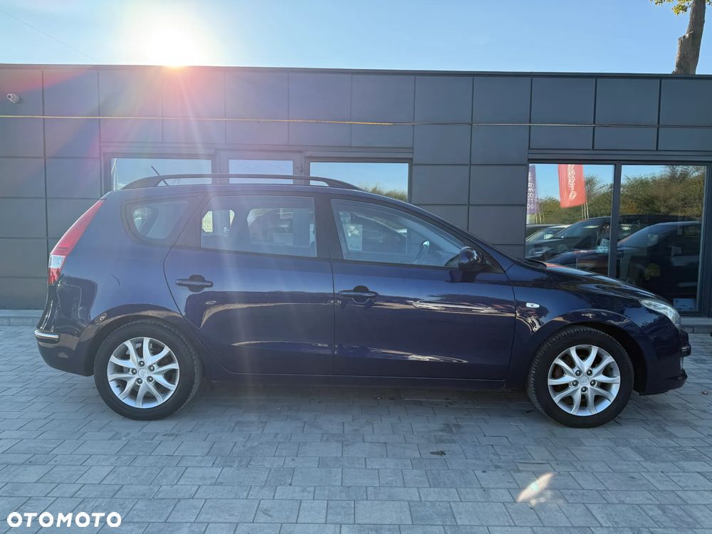 Hyundai i30 i30cw 1.6 Edition Plus - 23